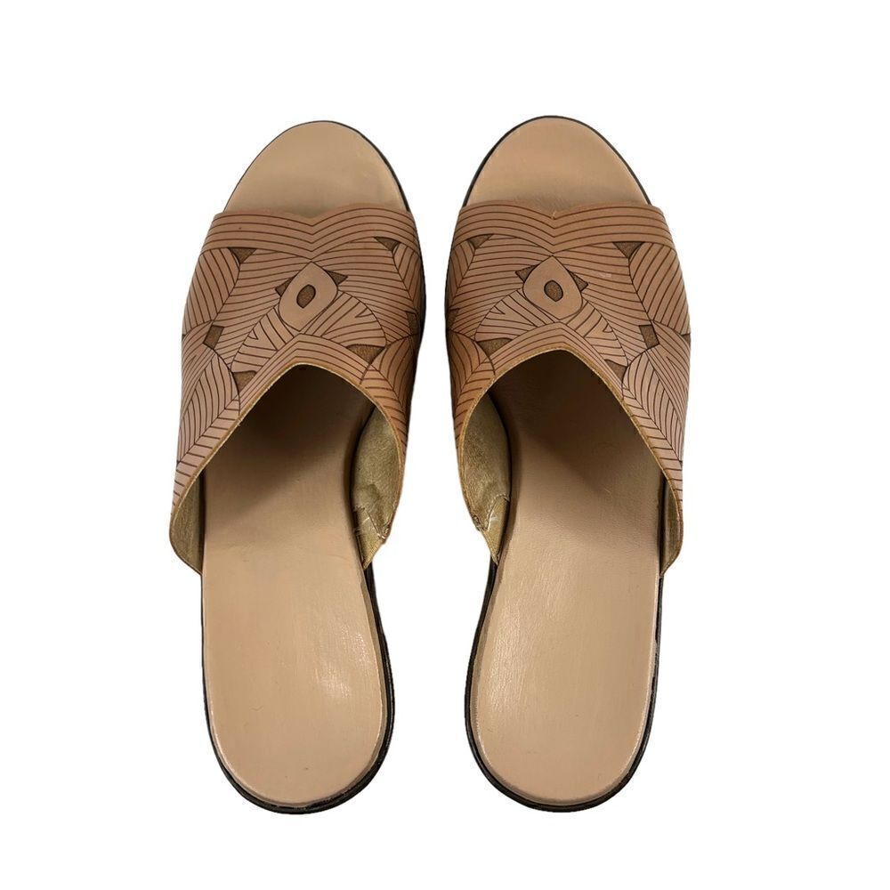 MUNRO the Marisa Leather Mules in Tan and Brown Women's Size 7 M - Picture 4 of 10